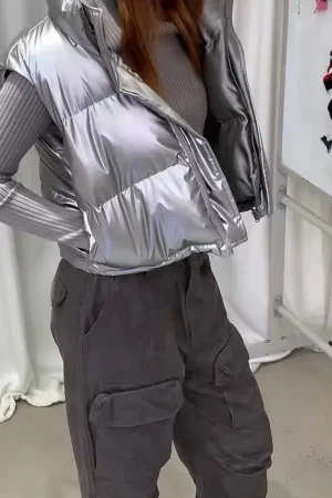 Metallic two-tone cotton short jacket with a slim fit